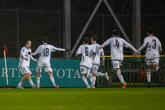 Djurgårdens Christian Burman jublar efter 3-4