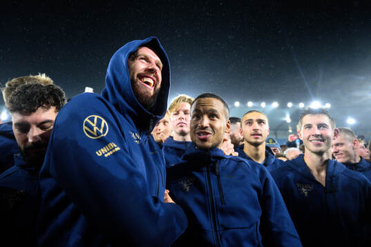 Malmö FFs Pontus Jansson och Martin Olsson jublar