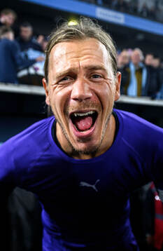 Malmö FFs målvakt Johan Dahlin jublar