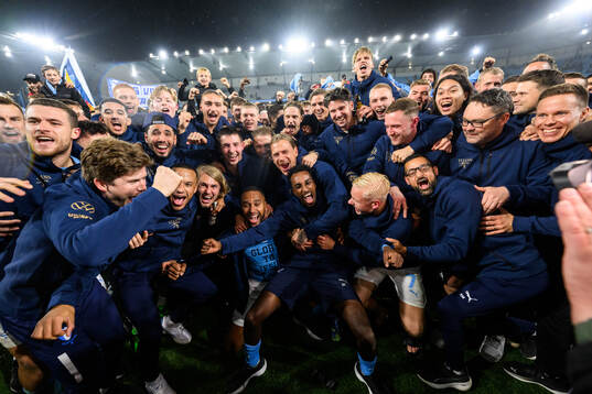 Malmö FFs spelare jublar