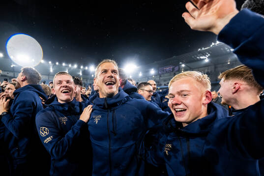 Malmö FFs Sebastian Jörgensen, målvakt Johan Dahlin och Otto Rosengren jublar