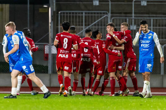 Skövde AIKs Hugo Engström jublar