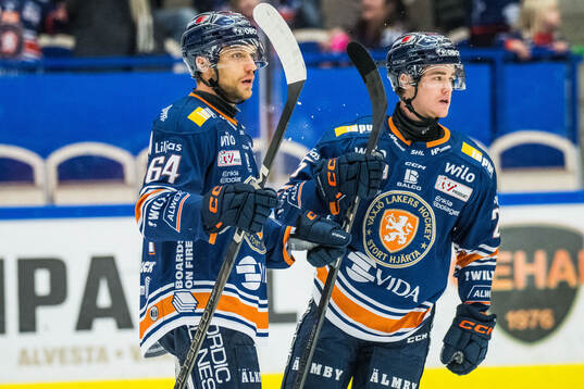 Växjös Eric Martinsson jublar