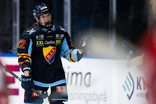 Djurgårdens Tereza Plosova jublar