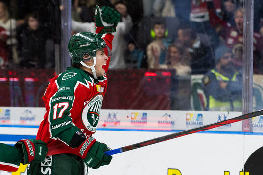 Frölundas Isac Born jublar