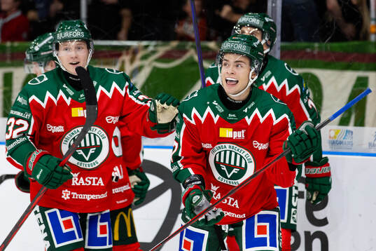 Frölundas Isac Born jublar