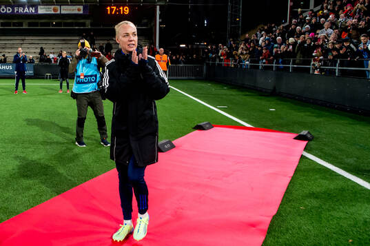 Rosengårds Caroline Seger hyllas av publien