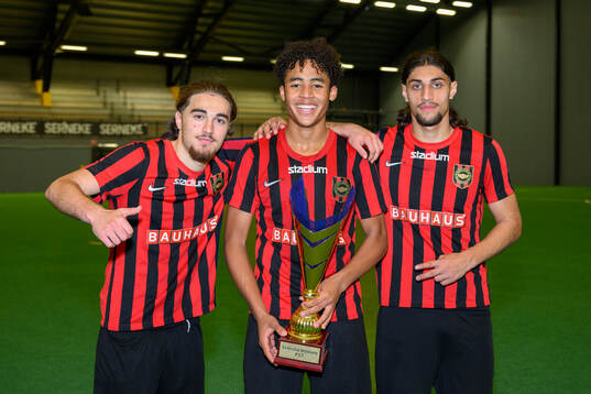 Brommapojkarnas Leart Krasniqi, Sion Oppong och David Isso