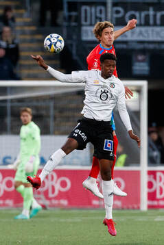 Helsingborgs Thomas Pauck Rogne och Örebros Hamse Shagaxle