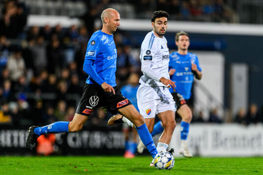 Halmstads Andreas Johansson och Djurgårdens Deniz Hummet
