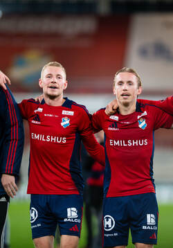 Östers IFs Adam Bergmark Wiberg och David Seger jublar
