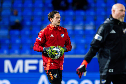 IFK Norrköpings målvakt David Mitov Nilsson på