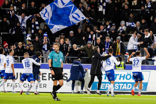 IFK Norrköpings spelare jublar