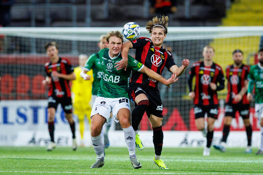 Brages Teodor Wålemark och Östersunds Sebastian Karlsson
