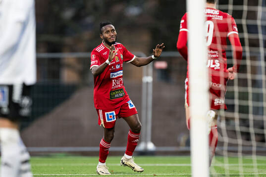 Skövde AIKs Mamudu Moro jublar