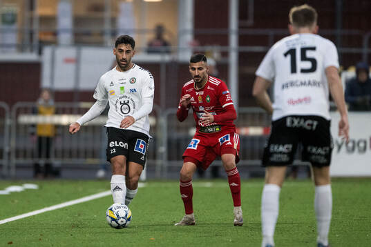Örebros Lucas Shlimon och Skövde AIKs Elmar Abraham