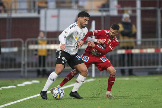 Örebros Lucas Shlimon och Skövde AIKs Elmar Abraham