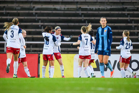 Rosengårds Olivia Schough jublar