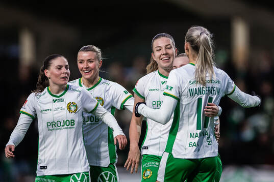 Hammarbys Emma Westin jublar efter 2-0