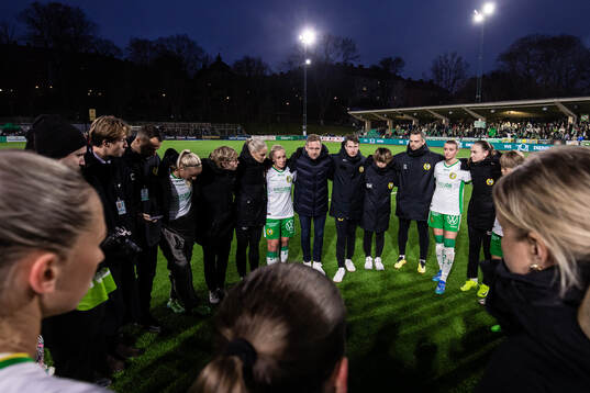Hammarbys tränare Martin Sjögren och spelare
