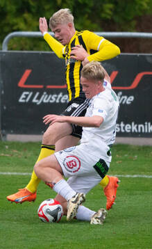 IFK Hässleholms Linus Roslund i kvalmatchen till div. 1 juniorer, U19, mellan IFK Hässleholm och Ängelholms FF i Hässleholm 9 november 2024.