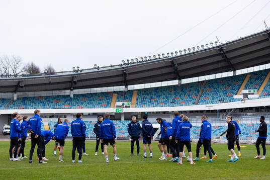 IFK Göteborgs spelare och ledare samlade