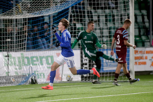 GIF Sundsvalls Marcus Burman jublar