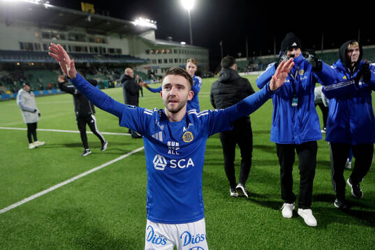 GIF Sundsvalls Anton Kralj jublar