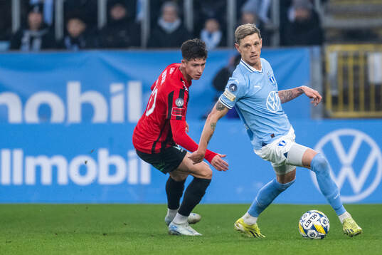 Brommapojkarnas Martin Vetkal och Malmö FFs Søren Rieks