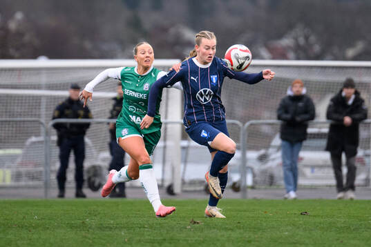 Alingsås Moa Öhman och Malmö FFs Sofia Wännerdahl