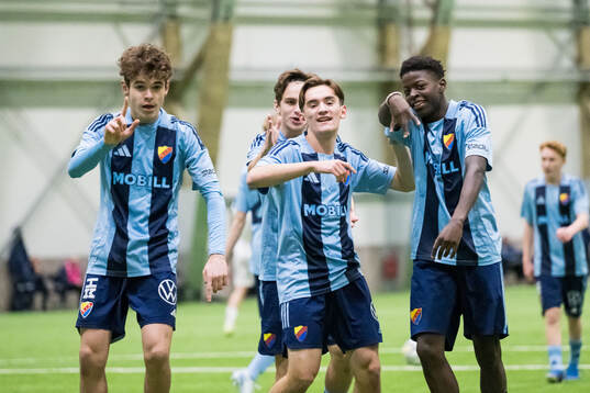 Djurgårdens Mian Lalic jublar efter 1-0