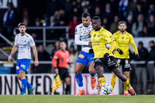 Värnamos Wenderson Oliveira do Nascimento och Elfsborgs