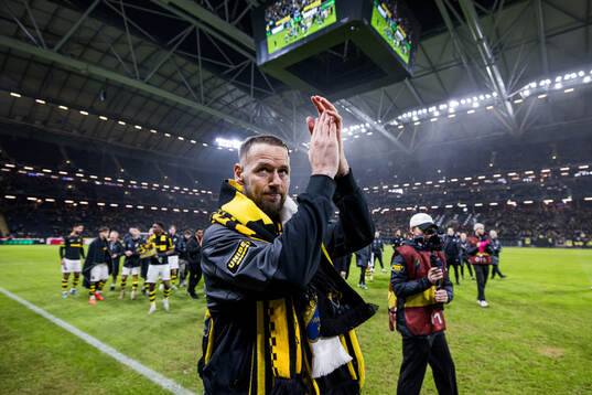 AIKs Alexander Milosevic tackar publiken