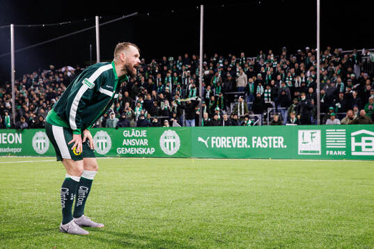 Hammarbys Mads Fenger Nielsen jublar