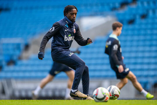 Warren Kamanzi of the Norwegian national football team