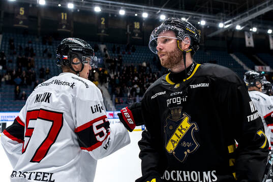 AIKs Lukas Zetterberg jublar