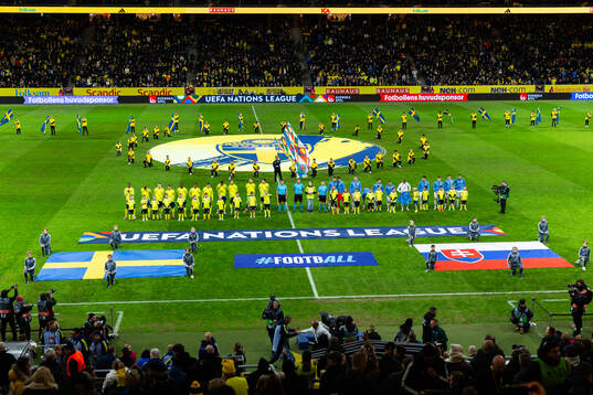 Players of both teams with mascots ahead of the Nations League football match between Sweden and Slovakia on November 16, 2024 in Stockholm. 