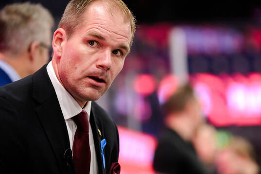 head coach Tomas Mitell of Färjestad