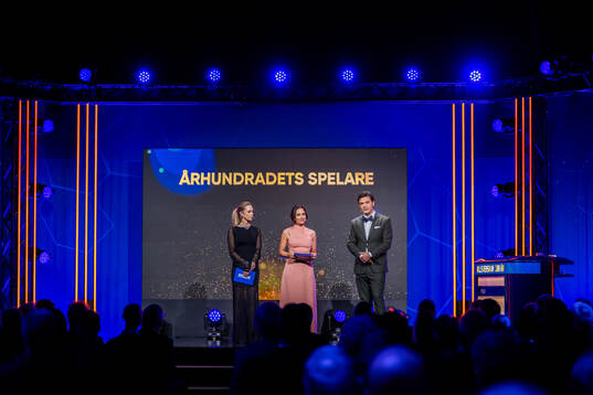 Programledarna Karin Frick, Camilla Nordlund och Tommy