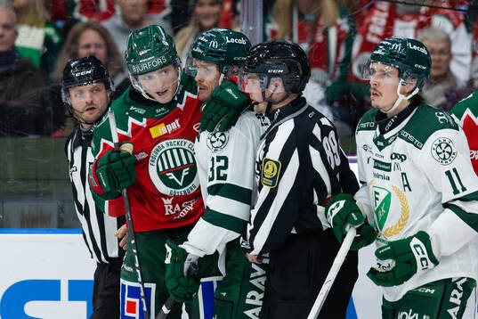 Frölundas Carl Klingberg och Färjestads Magnus Nygren