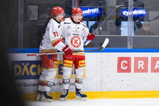 Kalmars Gabriel Olsson och Hugo Pettersson jublar