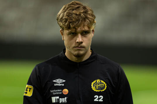 Elfsborgs Dion Krasniqi innan en träningsmatch mellan