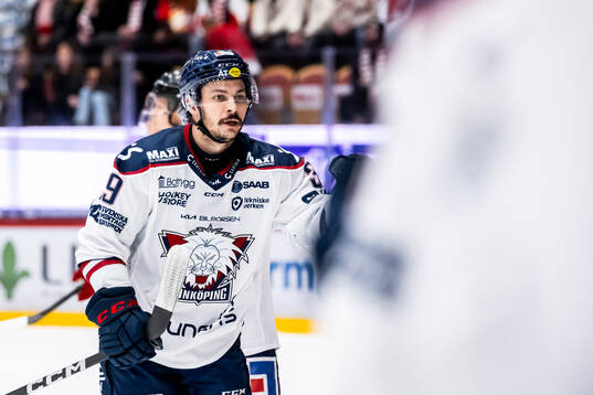 Linköpings Ty Rattie jublar