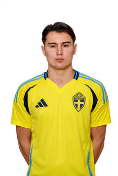 Mario Amini poserar för porträtt