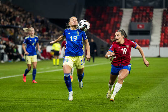Johanna Rytting Kaneryd of Sweden and Tyla Jay Vlanjic of Serbia