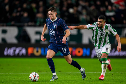 Colin Rösler of Malmö FF and Mohammad Abu Fani of Ferencvaros