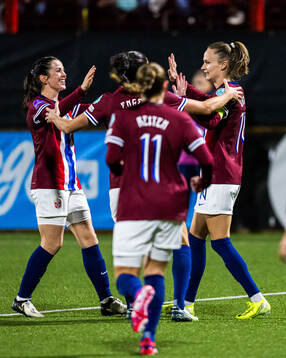 Caroline Graham Hansen of Norway celebrates