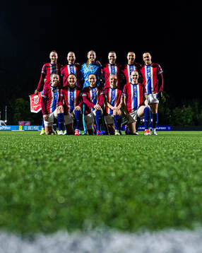 The starting eleven of Norway, from the top left; Caroline