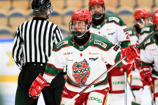 Modos Emma Seitz jublar