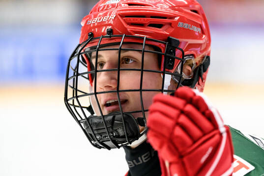 Modos Adela Sapovalivova jublar